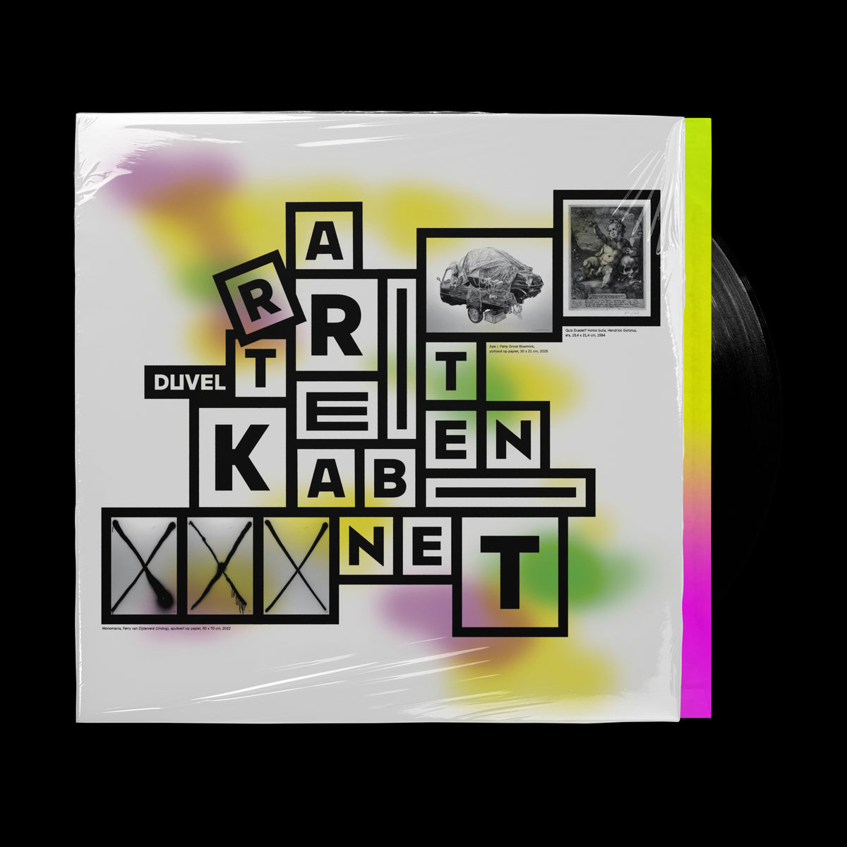 Rariteitenkabinet, sleeve with the title in black letter blocks, on a black background